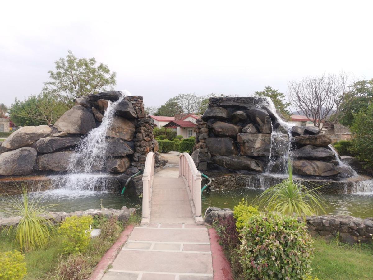 Astroport Sariska Treetop By Eight Continents Tehla Exterior foto